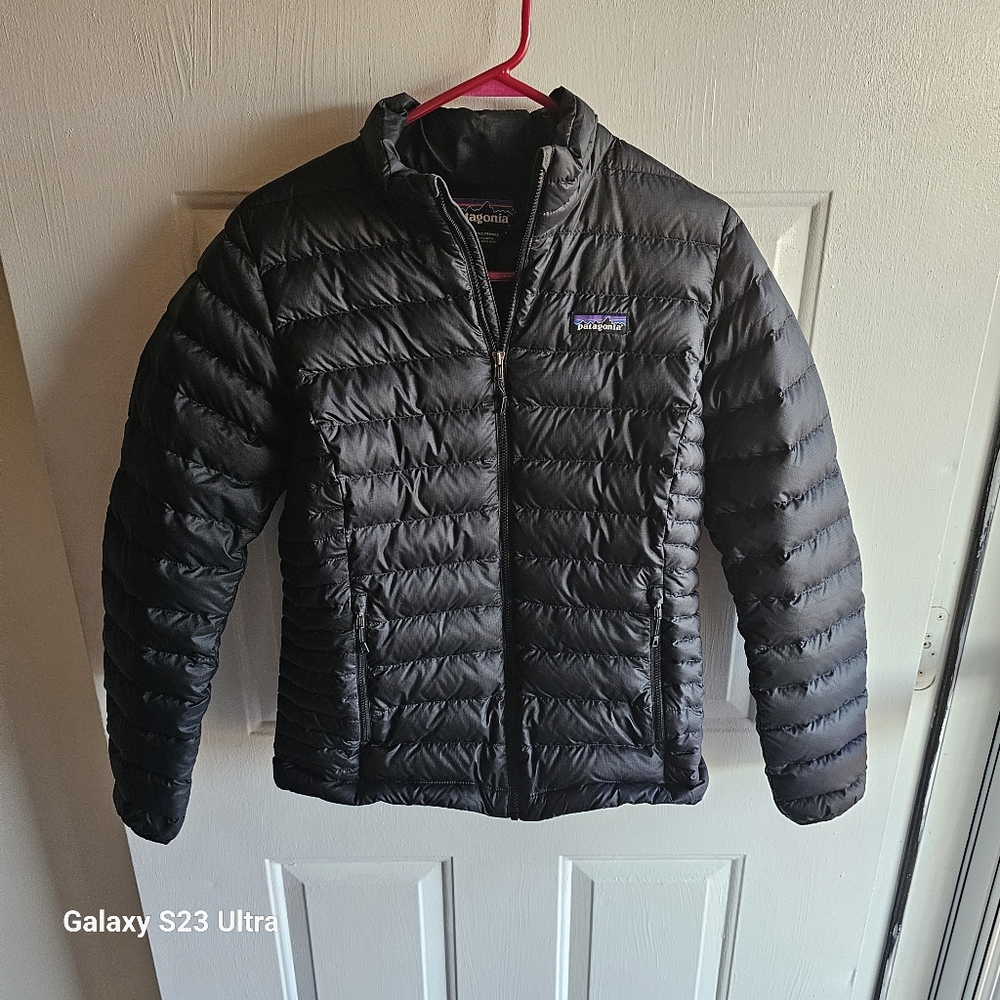 Patagonia down puffer jacket size med